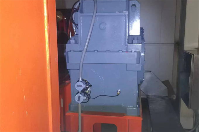 便攜式油液監(jiān)測(cè)儀