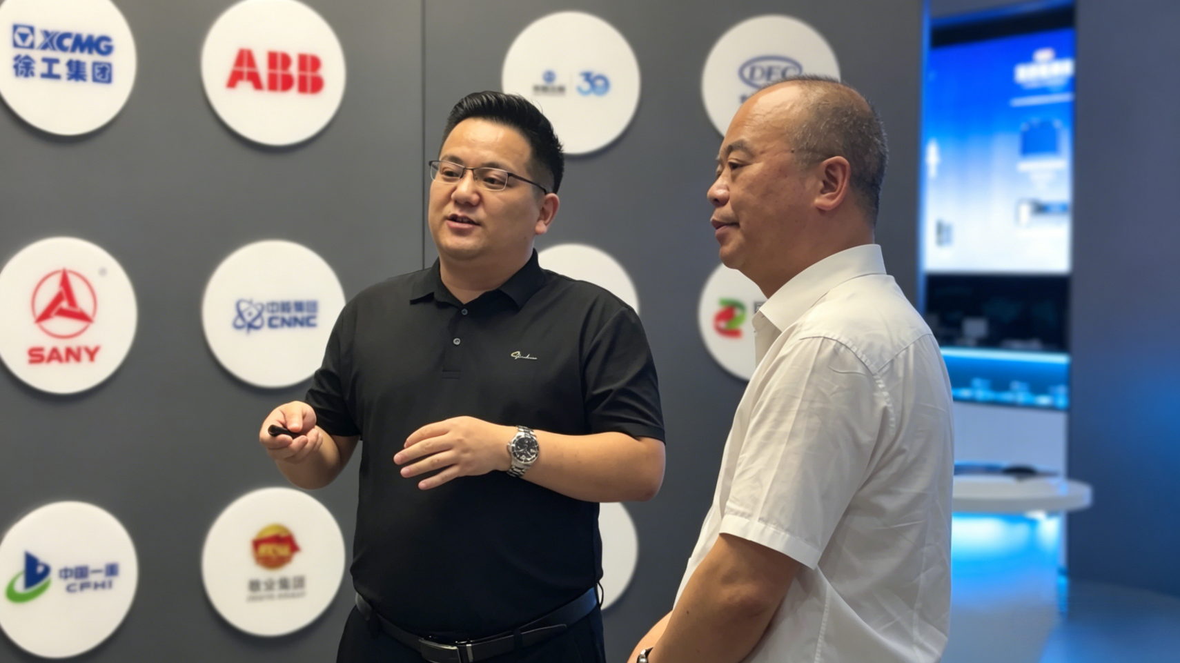南京高華科技股份有限公司領導蒞臨智火柴考察交流 共探工業設備智能運維新路徑